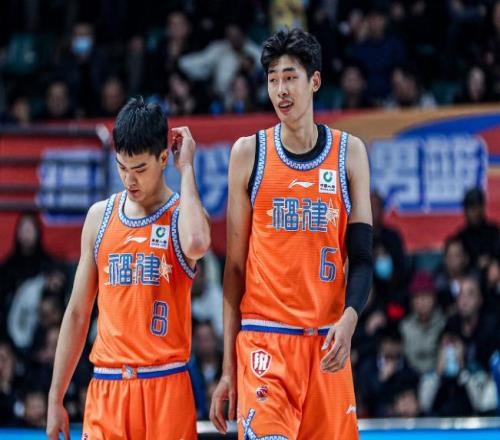 孔帕尼深受,球員喜爱,團隊默契佳,JBO竞博官网,JBO竞博官网入口,JBO竞博网站,JBO竞博官网娱乐,JBO竞博,JBO竞博登录入口