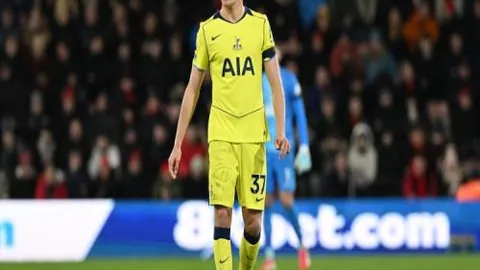 阿森纳传奇后卫胡里奥·普莱格苏埃诺的璀璨生涯